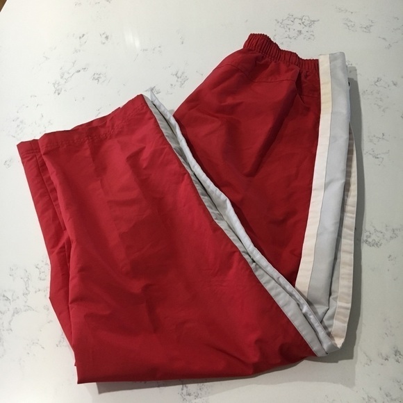 Nike sport red with white stripes on the side pants size:XXL - Picture 2 of 8